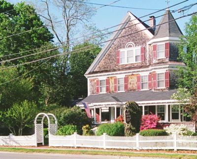 Cape Cod B&B - Palmer House Inn